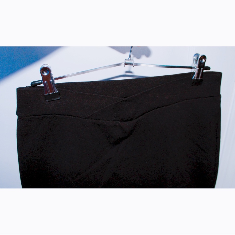 ⚜️ Windsor Black Wrap Pencil Skirt ⚜️